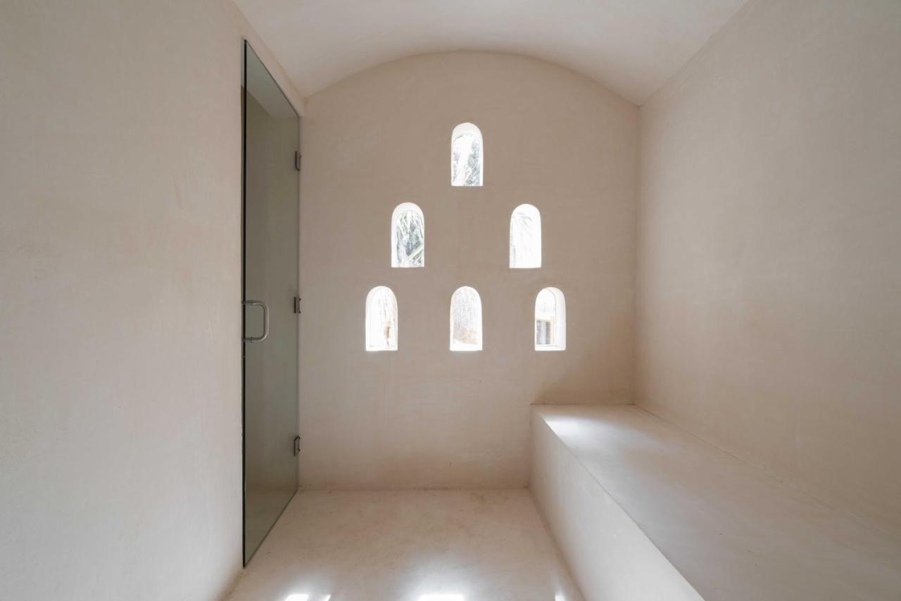 Anat Tantric Boutique Hotel 툴룸 외부 사진