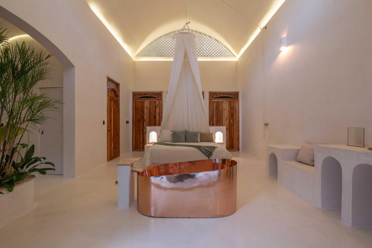 Anat Tantric Boutique Hotel 툴룸 외부 사진