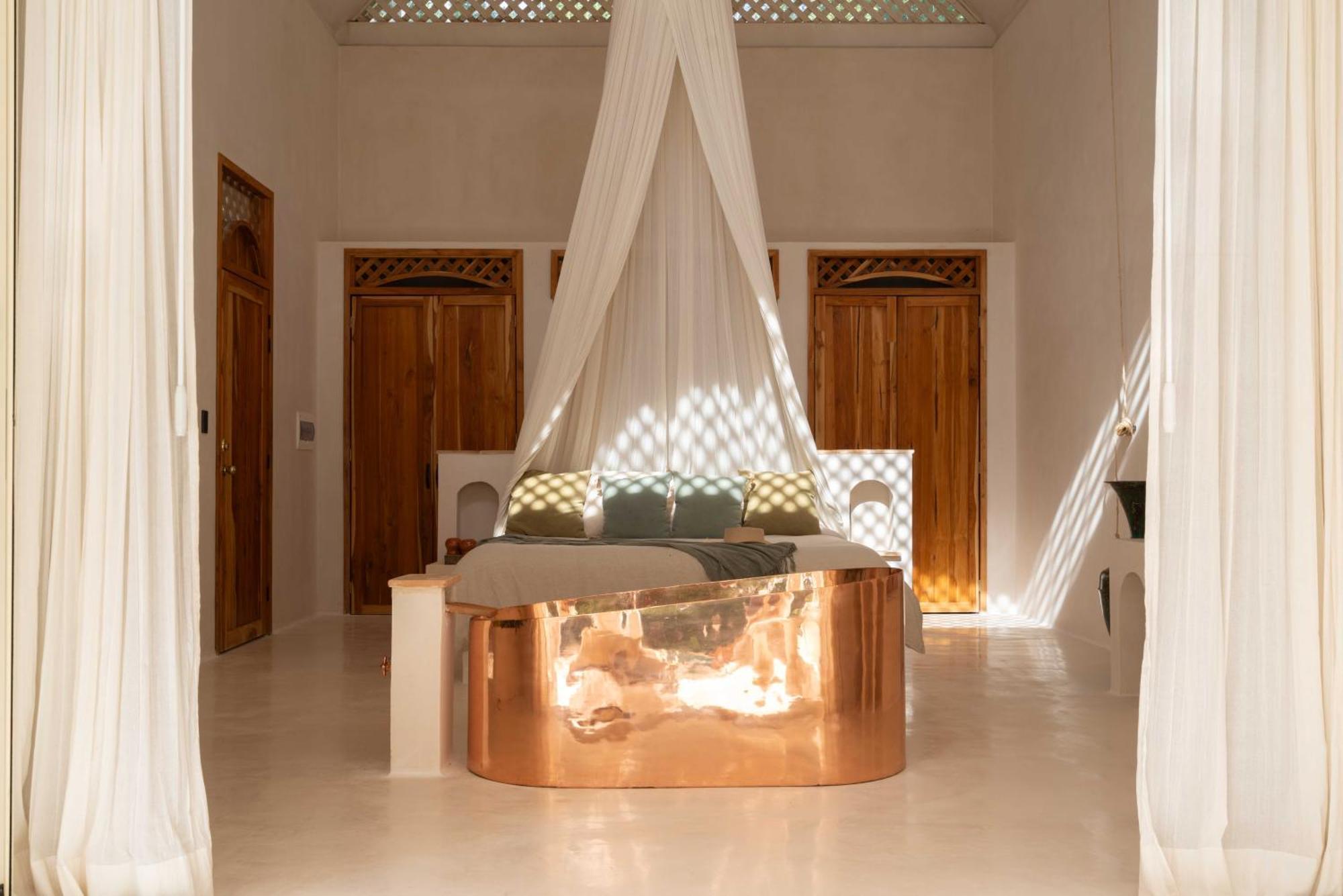 Anat Tantric Boutique Hotel 툴룸 외부 사진